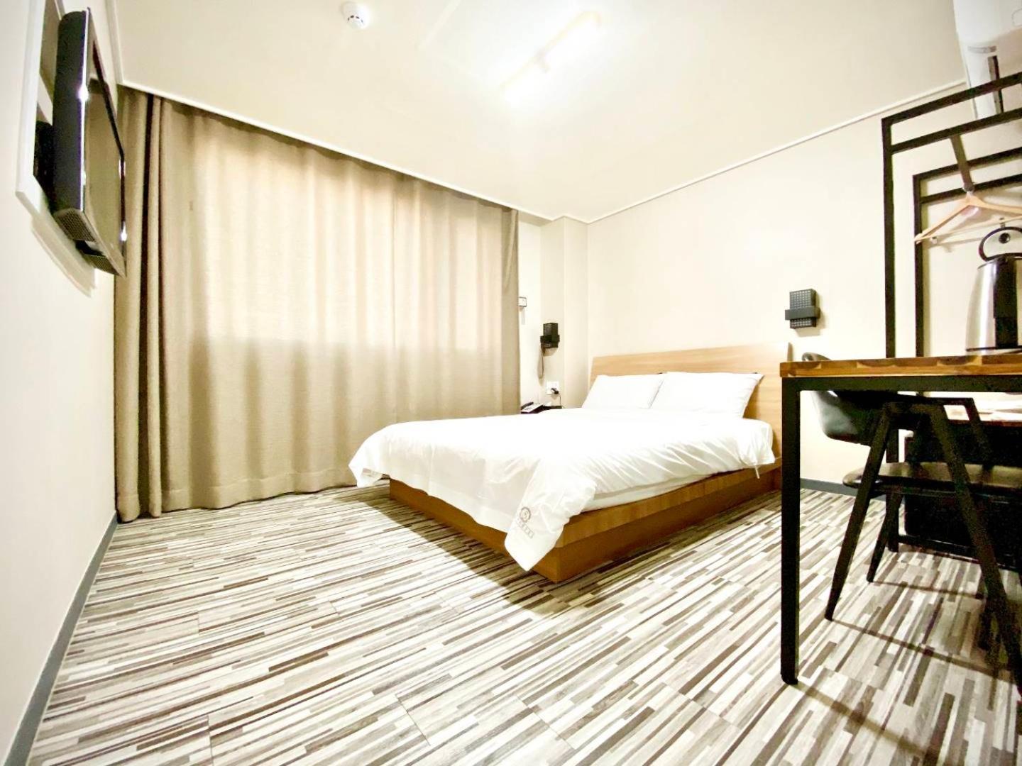 Stay Pohang Hotel Quarto foto